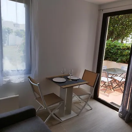 Studio Residence Les Miramars Le Barcares Exterior photo